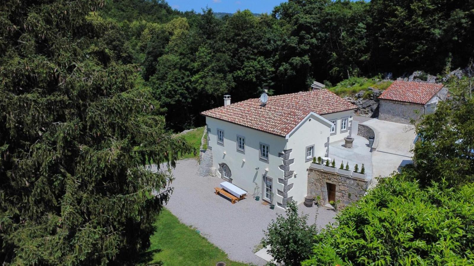 Villa Stancija Kavali Stone House, Zvoneca-אופטיה מראה חיצוני תמונה